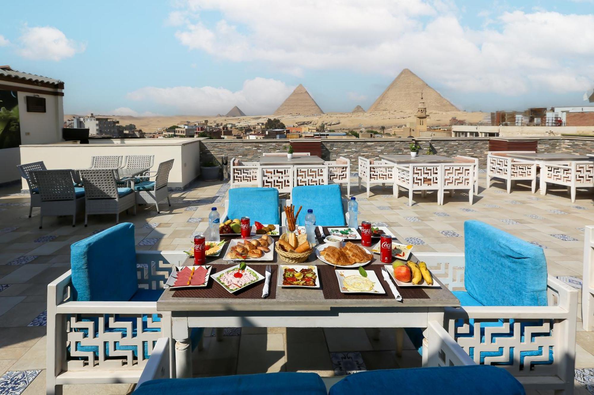 Pyramid Edge Hotel & Exclusive Pyramids View Rooftop Kafret el-Gabal Kültér fotó