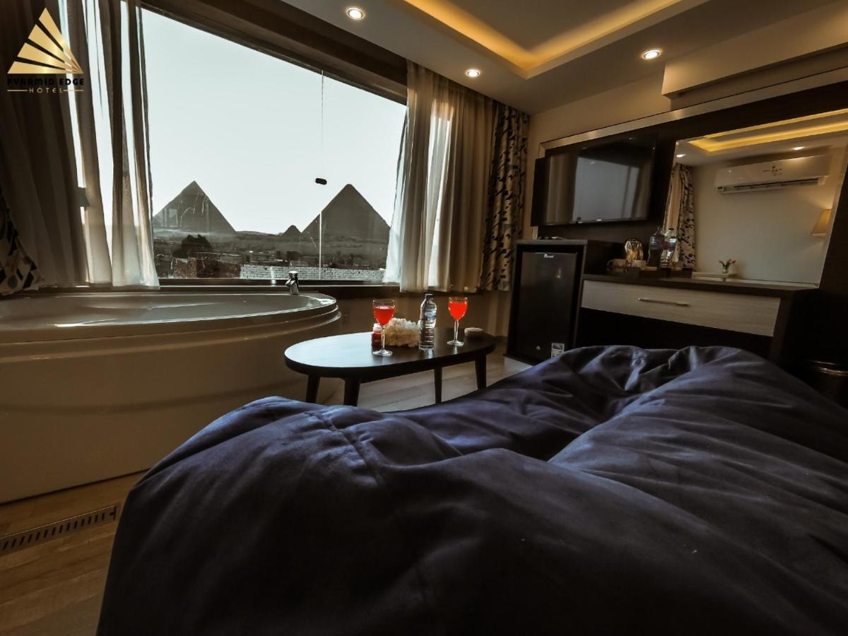 Pyramid Edge Hotel & Exclusive Pyramids View Rooftop Kafret el-Gabal Kültér fotó