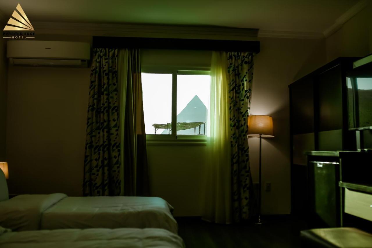 Pyramid Edge Hotel & Exclusive Pyramids View Rooftop Kafret el-Gabal Kültér fotó